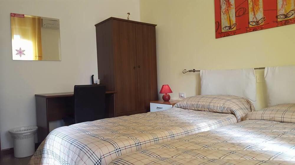 B&B Fantar House Carbonia Luaran gambar